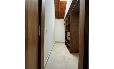 Casa en Alquiler Envigado Alto Las Antillas