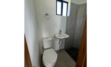 Casa en Alquiler Envigado Alto Las Antillas