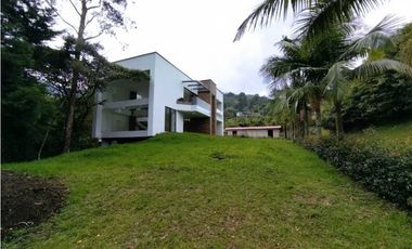 Casa en Arriendo en Envigado Palmas