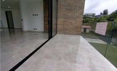 Casa en Arriendo en Envigado Palmas