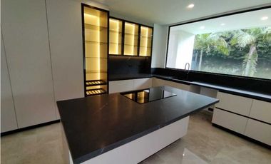 Casa en Arriendo en Envigado Palmas