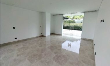 Casa en Arriendo en Envigado Palmas