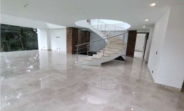 Casa en Arriendo en Envigado Palmas