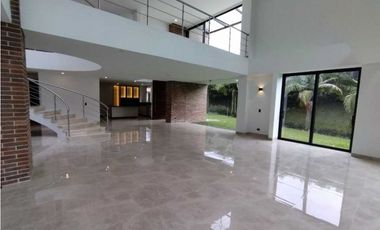Casa en Arriendo en Envigado Palmas