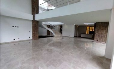 Casa en Arriendo en Envigado Palmas