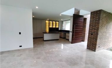 Casa en Arriendo en Envigado Palmas