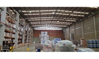 Arrienda  Excelente Bodega Fontibón  4.521 M2