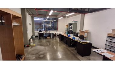 Arrienda  Excelente Bodega Fontibón  4.521 M2