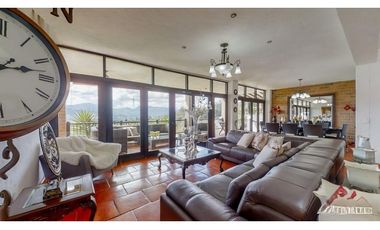 Casa Campestre en Arriendo Amoblado en Envigado Escobero parte baja