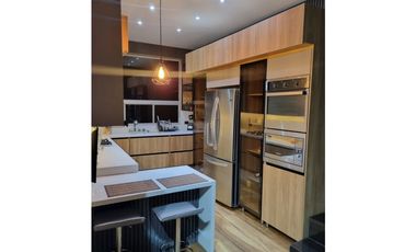 Casa en Arriendo en Envigado El Escobero