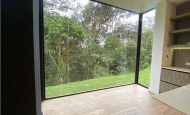 Casa en Arriendo en Medellín Alto de Palmas