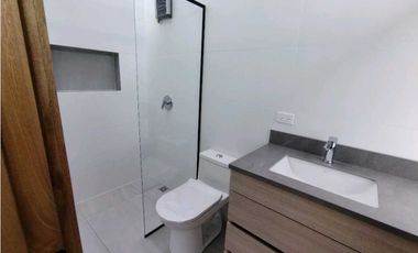 Casa en Arriendo en Envigado Alto de Palmas