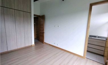 Casa en Arriendo en Envigado Alto de Palmas
