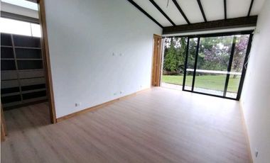 Casa en Arriendo en Envigado Alto de Palmas