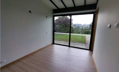 Casa en Arriendo en Envigado Alto de Palmas