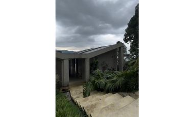 Casa en Arriendo en El Escobero