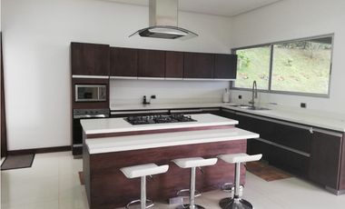 Casa para la Renta en el Retiro