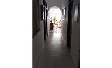 SE ARRIENDA CASA EN EL BARRIO LA CASTELLANA  DE MONTERIA