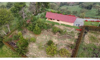 Finca, Vereda Potrerito, El Santuario