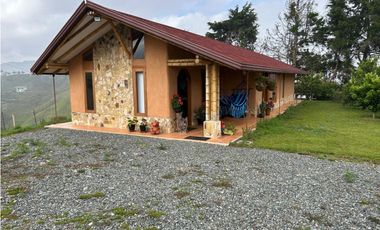 Finca, Vereda Potrerito, El Santuario