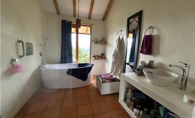 Finca, Vereda Potrerito, El Santuario