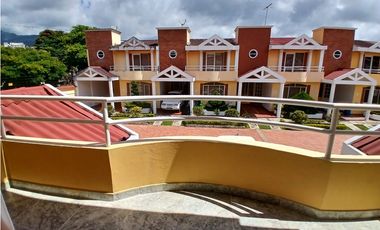 CASA EN VENTA EN EL ENCANTO - FUSAGASUGA