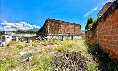 Propiedad en el sector de la minorista para la venta