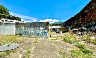 Propiedad en el sector de la minorista para la venta