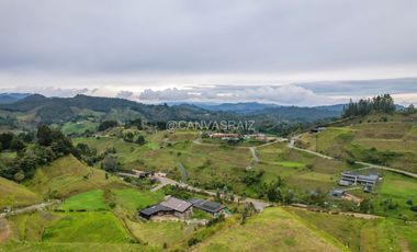 VENTA DE LOTE EN PARCELACIÓN EL RETIRO