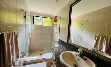 Casa en Venta en El Poblado sector San Lucas