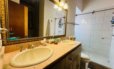 Casa en Venta en El Poblado sector San Lucas