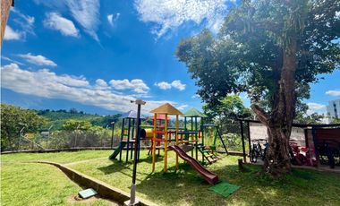 Se Arrienda Apartamento - Sector Av Centenario