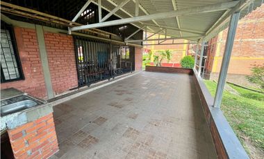 Se Arrienda Apartamento - Sector Av Centenario