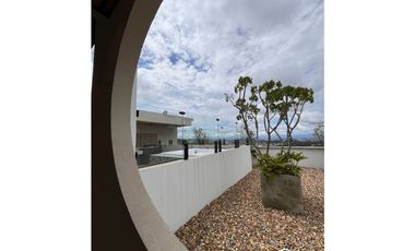 APARTAESTUDIO VACACIONAL PARA PAREJAS EN EDIFICIO ITTOS 15, PEREIRA