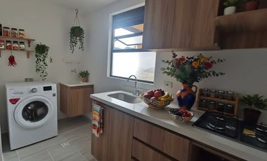 Apartaestudio en Venta en Sabaneta, Calle Larga