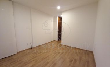 Departamento dentro de la Sexta Sección de Lomas Verdes