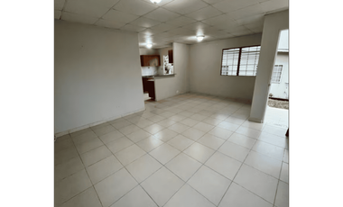 LAS CUMBRES / BRISAS DEL LAGO / 3 HABITACION / 357M / VACIA