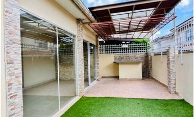 ALQUILO CASA DUPLEX EN ARRAIJAN PH VILLAS DEL PINAL