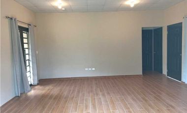 ALQUILO CASA DE 2HAB SIN MUEBLES BOQUETE