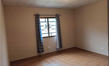 ALQUILO CASA DE 2HAB SIN MUEBLES BOQUETE