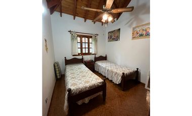 Casa en Urquiza al 1000