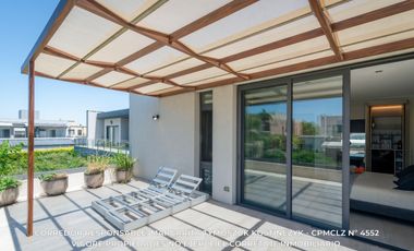 Casa en venta c/ cochera en Adrogué