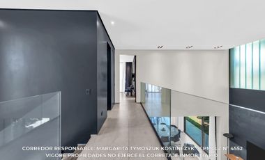 Casa en venta c/ cochera en Adrogué