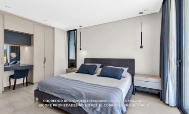 Casa en venta c/ cochera en Adrogué