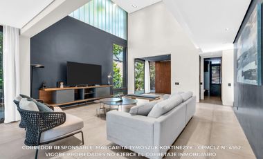 Casa en venta c/ cochera en Adrogué