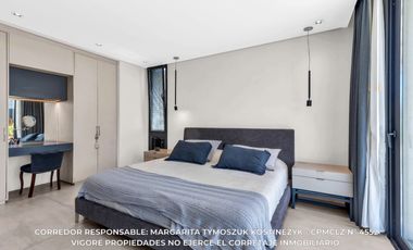 Casa en venta c/ cochera en Adrogué