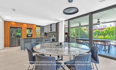 Casa en venta c/ cochera en Adrogué