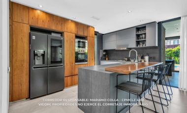 Casa en venta c/ cochera en Adrogué