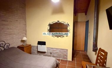 AT159. CUESTA BLANCA. GRAN CASA DE 3 HAB. GALERÍA TECHADA C/ASADOR.