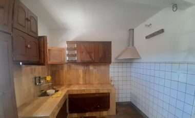 Casa con Pileta. 2 habitaciones.Sup 2734m2.Caucete